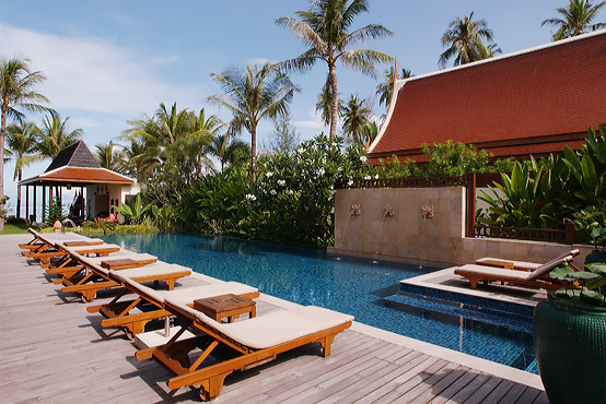 Villa Baan Rattana Thep